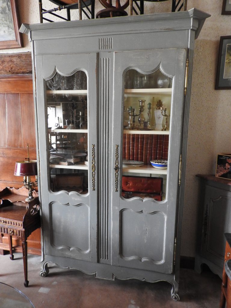 Armoire Bibliothèque Louis XV peinte